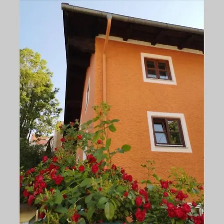Haus Am Muhlbach Oase Im Traunsteiner Stadtkern
